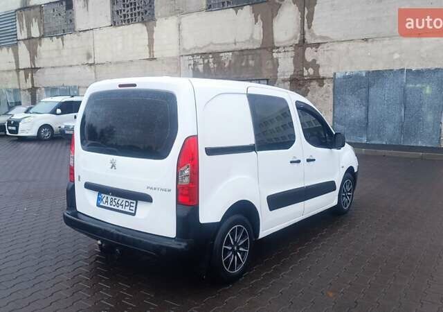 Белый Пежо Partner, объемом двигателя 1.56 л и пробегом 508 тыс. км за 8500 $, фото 10 на Automoto.ua