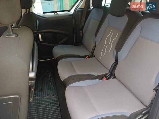Белый Пежо Partner, объемом двигателя 1.56 л и пробегом 70 тыс. км за 7900 $, фото 27 на Automoto.ua