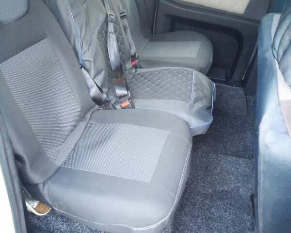 Белый Пежо Partner, объемом двигателя 1.56 л и пробегом 212 тыс. км за 8500 $, фото 12 на Automoto.ua