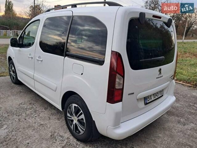 Белый Пежо Partner, объемом двигателя 1.6 л и пробегом 204 тыс. км за 8999 $, фото 3 на Automoto.ua