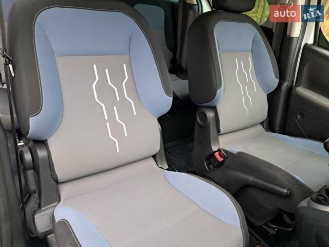 Белый Пежо Partner, объемом двигателя 1.6 л и пробегом 204 тыс. км за 8999 $, фото 13 на Automoto.ua