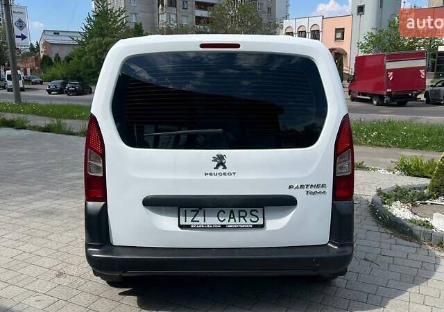 Білий Пежо Partner, об'ємом двигуна 1.6 л та пробігом 212 тис. км за 9999 $, фото 5 на Automoto.ua