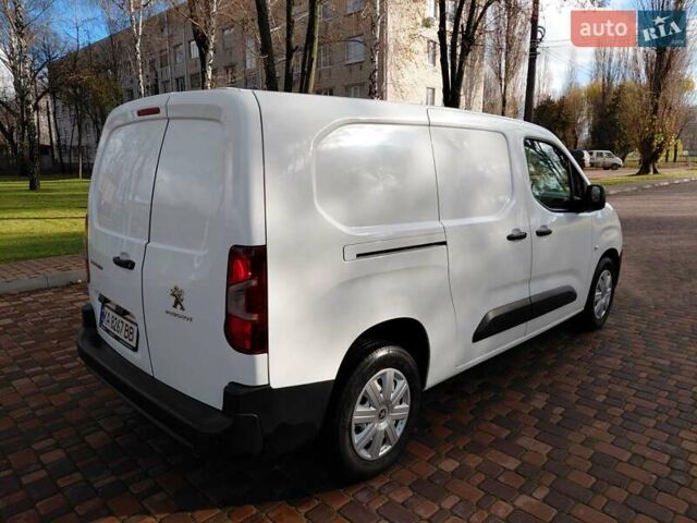 Білий Пежо Partner, об'ємом двигуна 1.6 л та пробігом 178 тис. км за 13950 $, фото 9 на Automoto.ua
