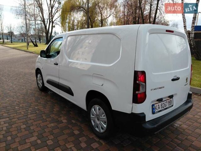 Білий Пежо Partner, об'ємом двигуна 1.6 л та пробігом 178 тис. км за 13950 $, фото 1 на Automoto.ua