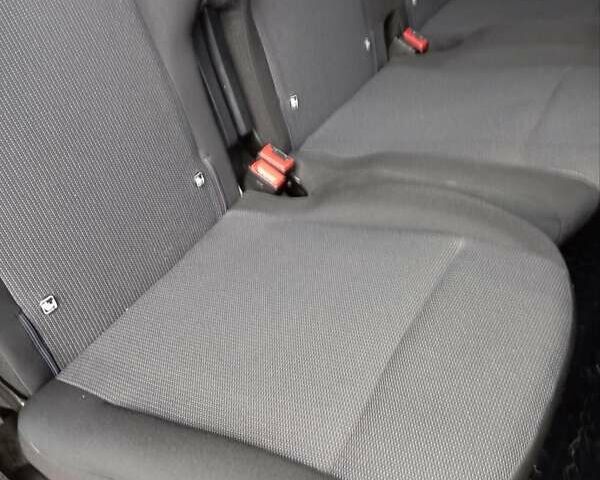 Білий Пежо Partner, об'ємом двигуна 1.5 л та пробігом 230 тис. км за 15900 $, фото 11 на Automoto.ua