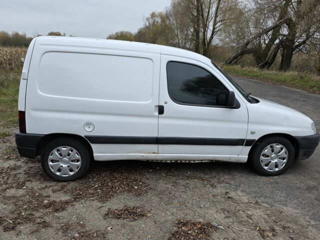 Белый Пежо Partner, объемом двигателя 1.9 л и пробегом 430 тыс. км за 1700 $, фото 7 на Automoto.ua