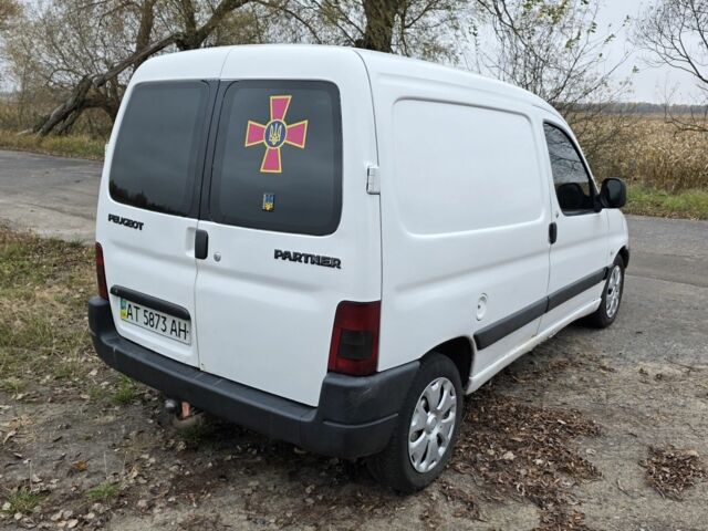 Белый Пежо Partner, объемом двигателя 1.9 л и пробегом 430 тыс. км за 1700 $, фото 4 на Automoto.ua