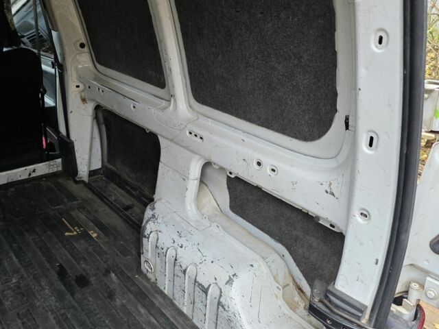 Белый Пежо Partner, объемом двигателя 1.9 л и пробегом 430 тыс. км за 1700 $, фото 14 на Automoto.ua