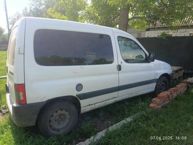 Белый Пежо Partner, объемом двигателя 1.9 л и пробегом 1000 тыс. км за 1089 $, фото 9 на Automoto.ua