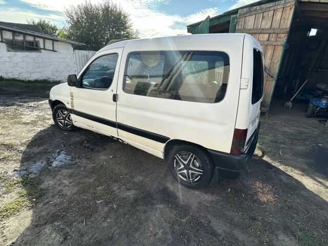 Білий Пежо Partner, об'ємом двигуна 1.9 л та пробігом 3 тис. км за 1900 $, фото 2 на Automoto.ua