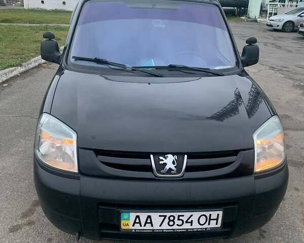 Чорний Пежо Partner, об'ємом двигуна 2 л та пробігом 397 тис. км за 3600 $, фото 18 на Automoto.ua