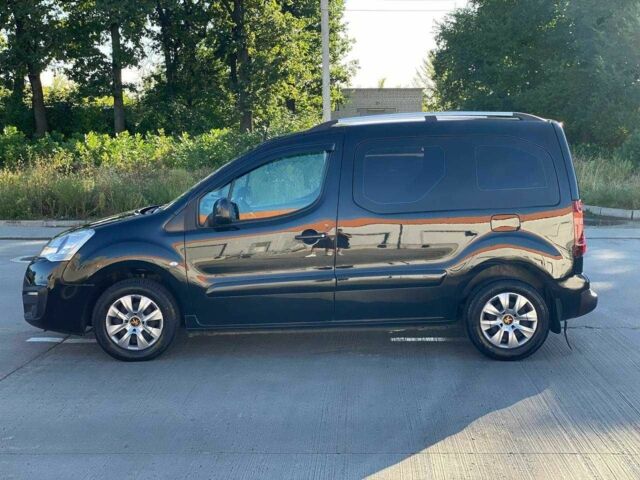 Чорний Пежо Partner, об'ємом двигуна 1.6 л та пробігом 249 тис. км за 8690 $, фото 8 на Automoto.ua