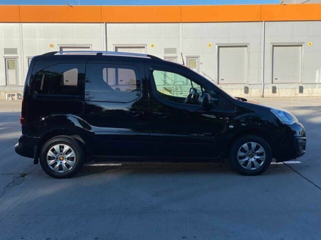 Чорний Пежо Partner, об'ємом двигуна 1.6 л та пробігом 249 тис. км за 8690 $, фото 4 на Automoto.ua