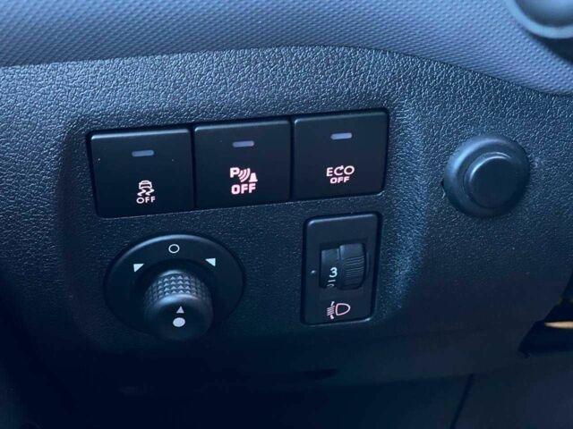 Чорний Пежо Partner, об'ємом двигуна 1.6 л та пробігом 249 тис. км за 8690 $, фото 23 на Automoto.ua