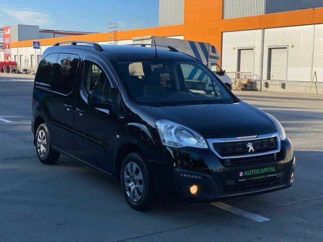 Чорний Пежо Partner, об'ємом двигуна 1.6 л та пробігом 249 тис. км за 8690 $, фото 2 на Automoto.ua