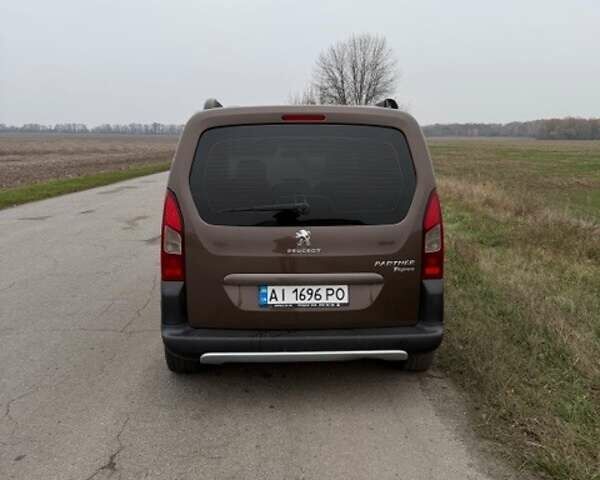 Коричневый Пежо Partner, объемом двигателя 1.56 л и пробегом 270 тыс. км за 7500 $, фото 5 на Automoto.ua