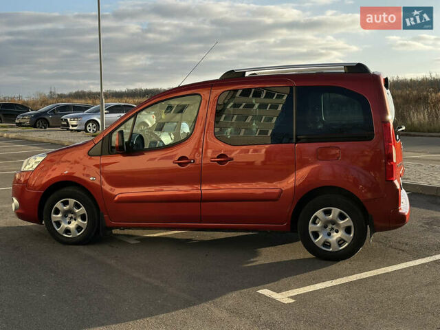 Красный Пежо Partner, объемом двигателя 1.56 л и пробегом 260 тыс. км за 8350 $, фото 7 на Automoto.ua