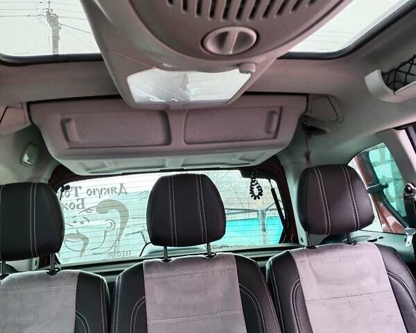 Красный Пежо Partner, объемом двигателя 1.6 л и пробегом 218 тыс. км за 7900 $, фото 16 на Automoto.ua