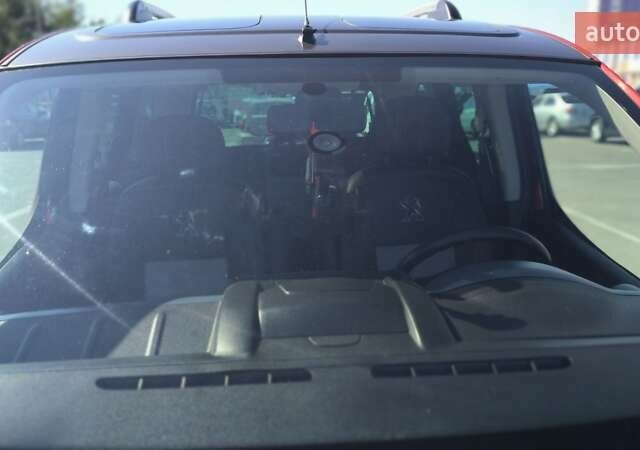 Красный Пежо Partner, объемом двигателя 1.6 л и пробегом 218 тыс. км за 7900 $, фото 1 на Automoto.ua