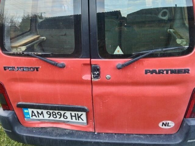 Червоний Пежо Partner, об'ємом двигуна 1.9 л та пробігом 3 тис. км за 1220 $, фото 3 на Automoto.ua