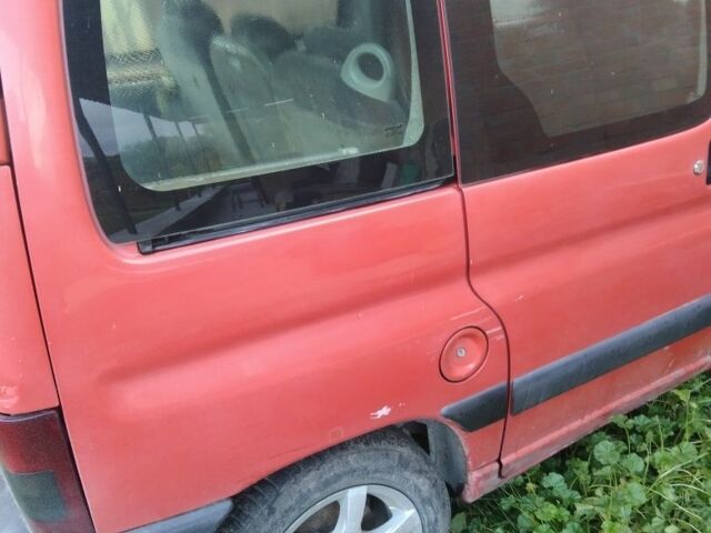 Червоний Пежо Partner, об'ємом двигуна 1.9 л та пробігом 3 тис. км за 1220 $, фото 2 на Automoto.ua