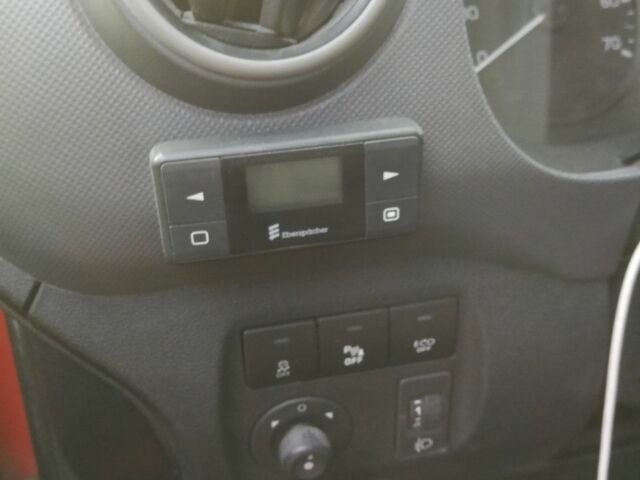 Красный Пежо Partner, объемом двигателя 1.6 л и пробегом 190 тыс. км за 11200 $, фото 4 на Automoto.ua