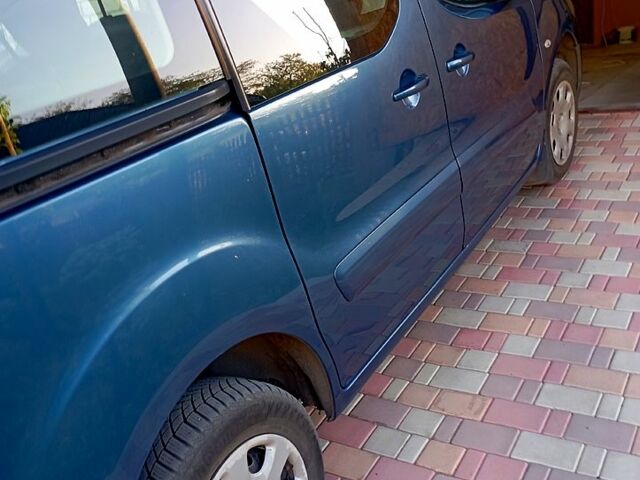 Пежо Partner, объемом двигателя 1.6 л и пробегом 258 тыс. км за 6000 $, фото 5 на Automoto.ua