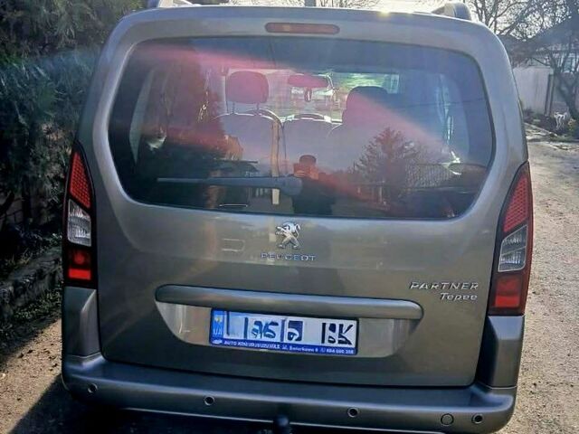 Пежо Partner, объемом двигателя 1.6 л и пробегом 300 тыс. км за 9500 $, фото 4 на Automoto.ua