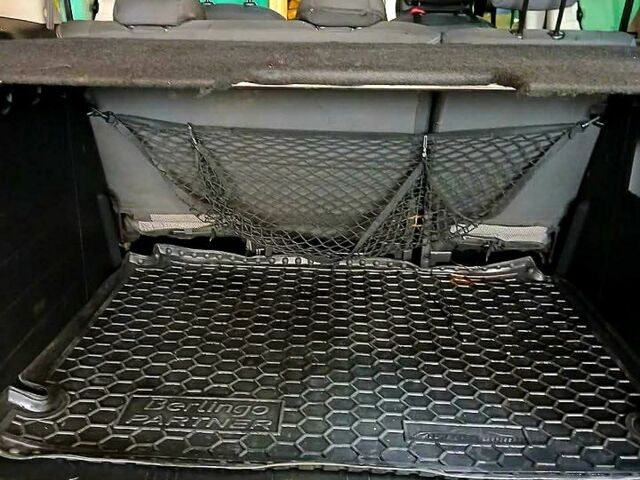 Пежо Partner, объемом двигателя 1.6 л и пробегом 300 тыс. км за 9500 $, фото 2 на Automoto.ua