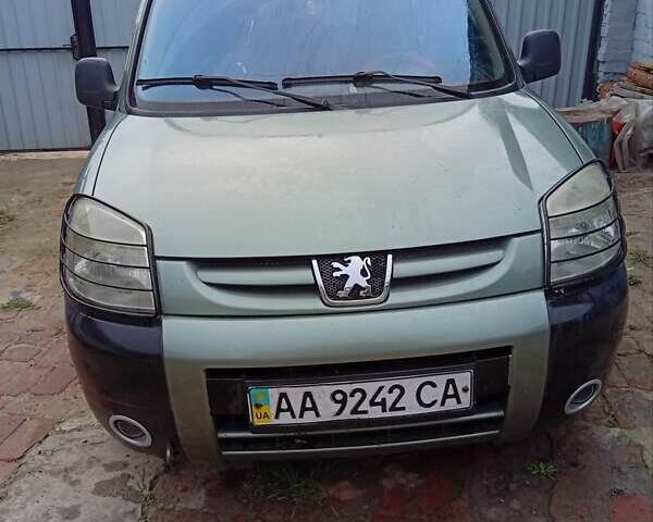 Пежо Partner, объемом двигателя 1.4 л и пробегом 242 тыс. км за 4600 $, фото 4 на Automoto.ua