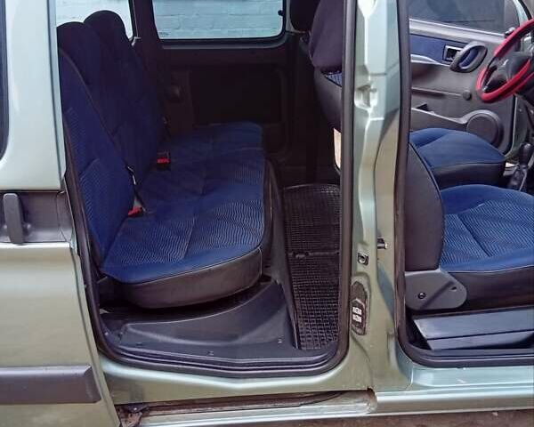 Пежо Partner, объемом двигателя 1.4 л и пробегом 242 тыс. км за 4600 $, фото 2 на Automoto.ua