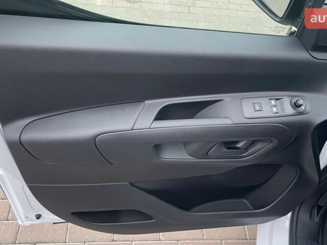 купити нове авто Пежо Partner 2025 року від офіційного дилера ТОВ «Альфа Авангард» Пежо фото