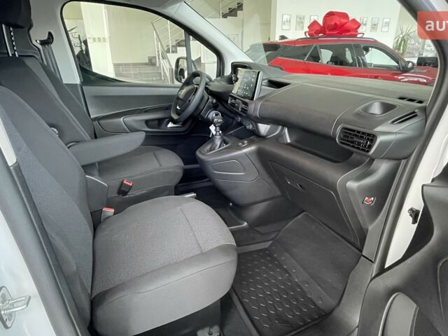 купити нове авто Пежо Partner 2025 року від офіційного дилера ТОВ «Альфа Авангард» Пежо фото