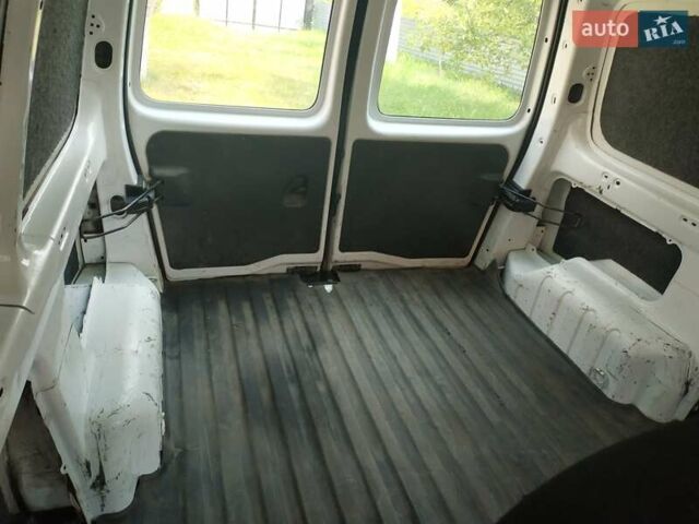 Желтый Пежо Partner, объемом двигателя 2 л и пробегом 206 тыс. км за 2500 $, фото 7 на Automoto.ua