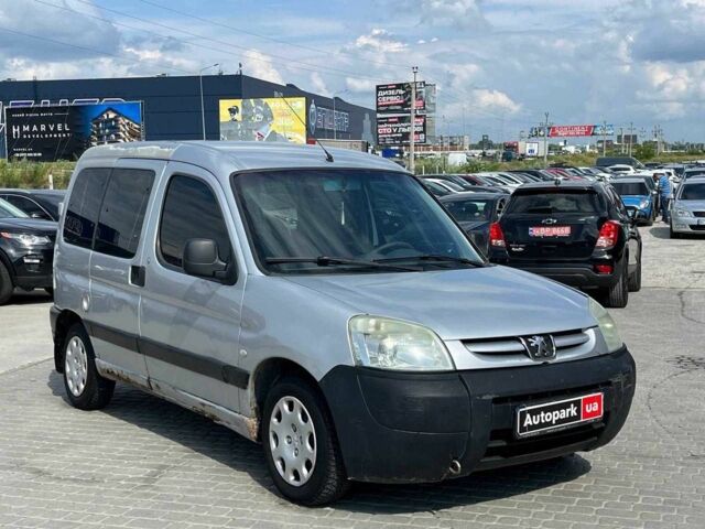 Серый Пежо Partner, объемом двигателя 1.4 л и пробегом 282 тыс. км за 1890 $, фото 10 на Automoto.ua
