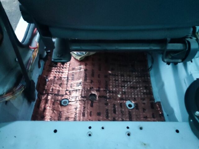 Серый Пежо Partner, объемом двигателя 0 л и пробегом 90 тыс. км за 3200 $, фото 5 на Automoto.ua