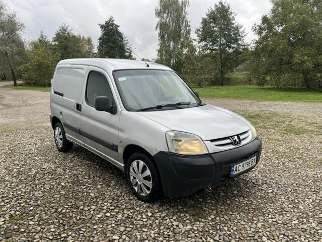 Серый Пежо Partner, объемом двигателя 1.9 л и пробегом 265 тыс. км за 2350 $, фото 2 на Automoto.ua