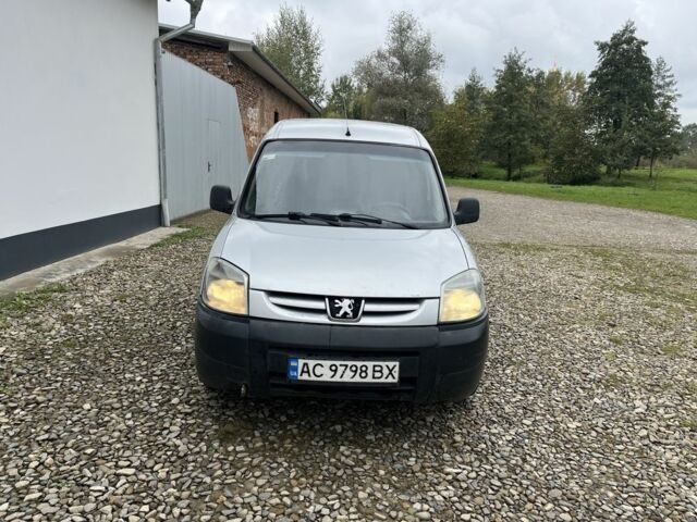 Серый Пежо Partner, объемом двигателя 1.9 л и пробегом 265 тыс. км за 2350 $, фото 1 на Automoto.ua