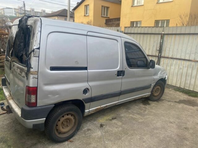 Сірий Пежо Partner, об'ємом двигуна 1.9 л та пробігом 150 тис. км за 1200 $, фото 7 на Automoto.ua