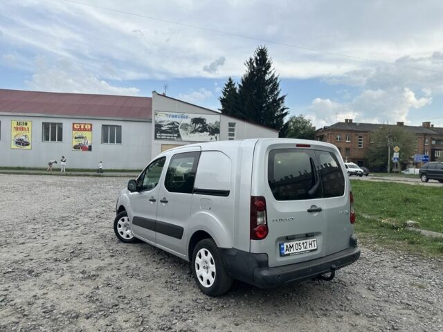 Серый Пежо Partner, объемом двигателя 1.6 л и пробегом 430 тыс. км за 4700 $, фото 1 на Automoto.ua