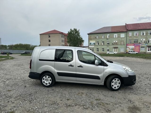 Серый Пежо Partner, объемом двигателя 1.6 л и пробегом 430 тыс. км за 4700 $, фото 2 на Automoto.ua