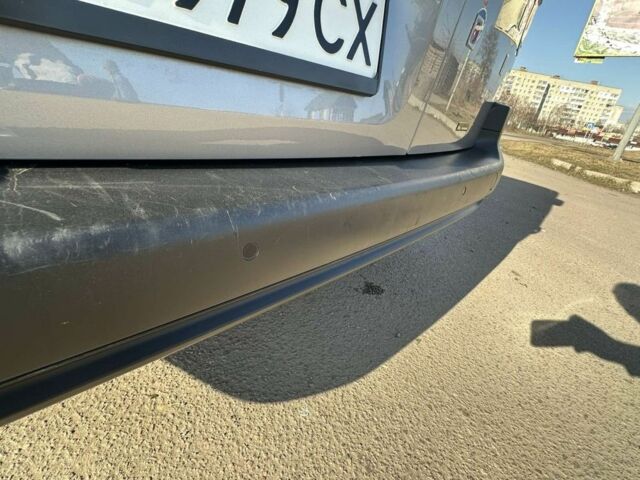 Серый Пежо Partner, объемом двигателя 1.5 л и пробегом 236 тыс. км за 11000 $, фото 7 на Automoto.ua