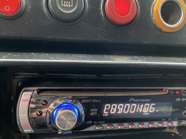 Сірий Пежо Partner, об'ємом двигуна 2 л та пробігом 330 тис. км за 2500 $, фото 15 на Automoto.ua