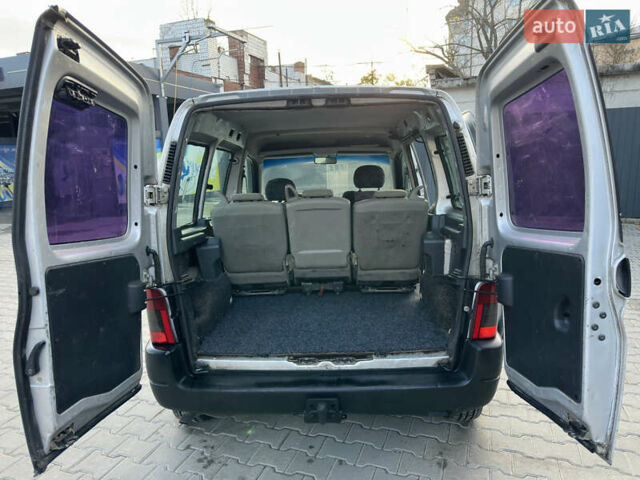 Сірий Пежо Partner, об'ємом двигуна 2 л та пробігом 380 тис. км за 2999 $, фото 12 на Automoto.ua