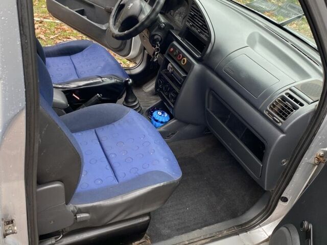 Сірий Пежо Partner, об'ємом двигуна 2 л та пробігом 330 тис. км за 2500 $, фото 10 на Automoto.ua