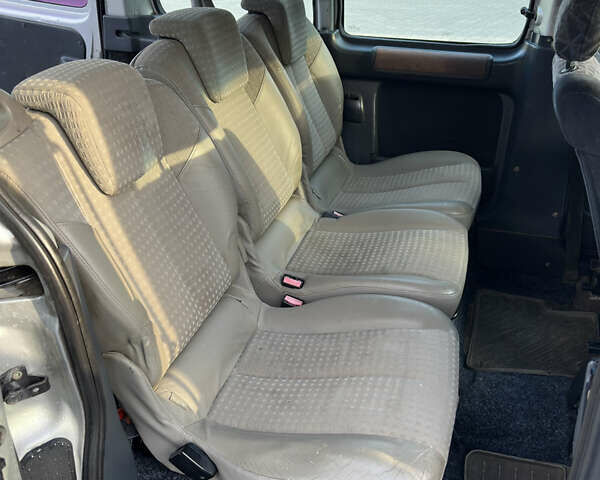 Сірий Пежо Partner, об'ємом двигуна 2 л та пробігом 380 тис. км за 2999 $, фото 14 на Automoto.ua