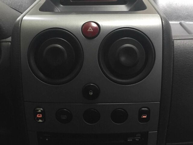 Серый Пежо Partner, объемом двигателя 1.9 л и пробегом 265 тыс. км за 3500 $, фото 17 на Automoto.ua