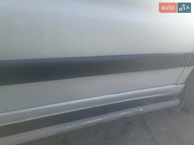 Сірий Пежо Partner, об'ємом двигуна 1.6 л та пробігом 233 тис. км за 3850 $, фото 3 на Automoto.ua