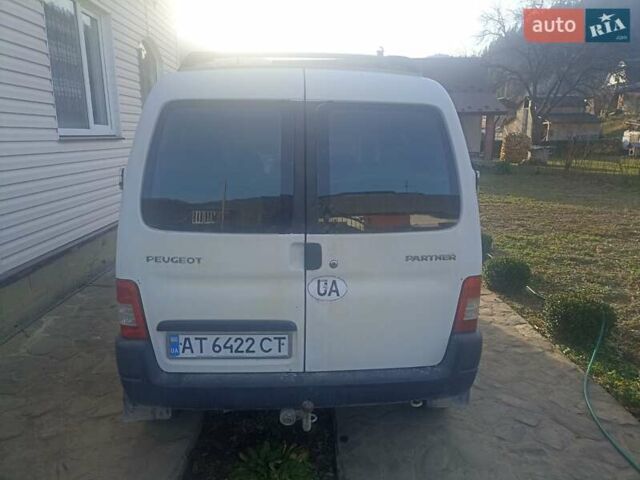 Сірий Пежо Partner, об'ємом двигуна 1.6 л та пробігом 233 тис. км за 3850 $, фото 6 на Automoto.ua