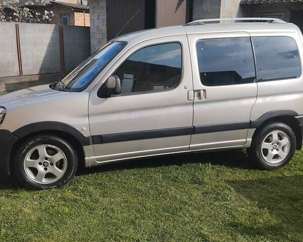 Сірий Пежо Partner, об'ємом двигуна 1 л та пробігом 210 тис. км за 4800 $, фото 4 на Automoto.ua